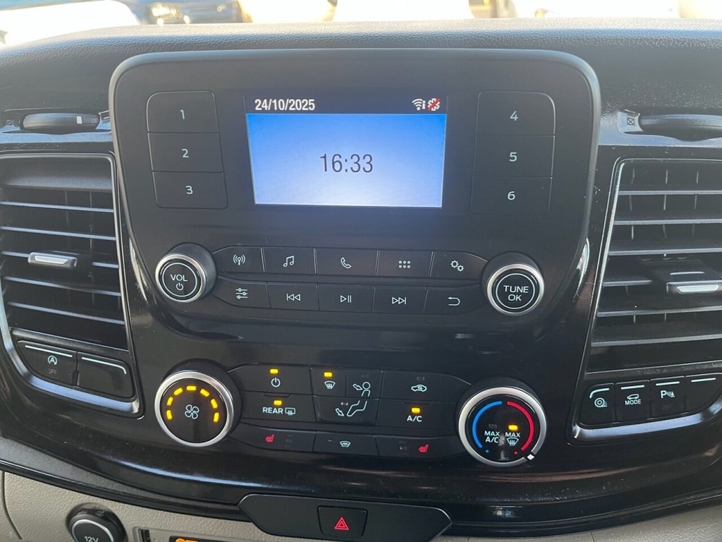 Used Ford Tourneo Custom 2020 for sale - 76333898: Photo 43