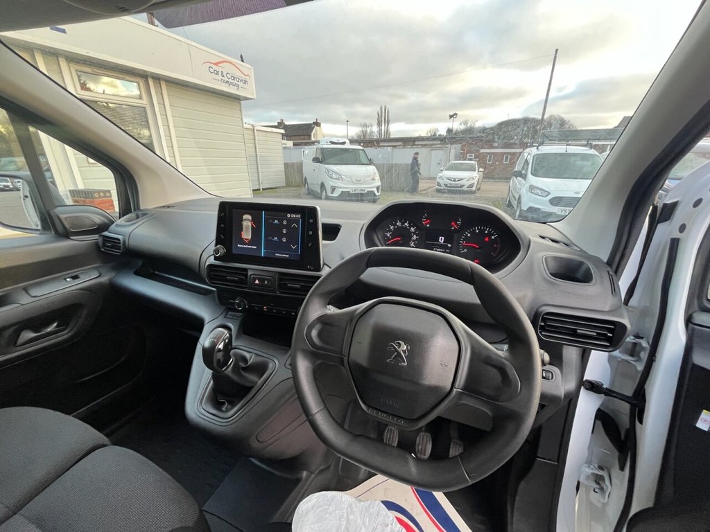 Used Peugeot Partner 2021 for sale - 77498511: Photo 12
