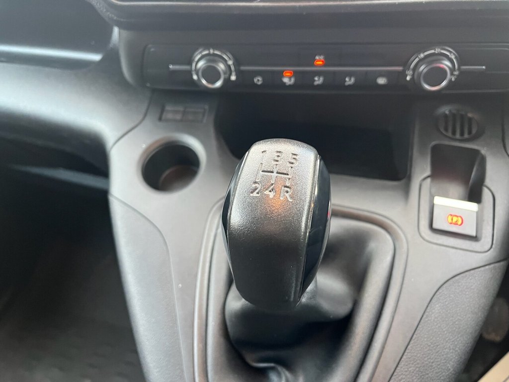 Used Peugeot Partner 2021 for sale - 77498511: Photo 44