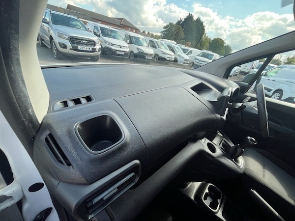 Used Vauxhall Combo 2021 for sale - 75654448: Photo 13