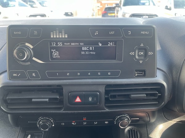 Used Vauxhall Combo 2021 for sale - 75654448: Photo 34