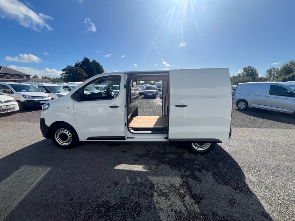 Used Vauxhall Vivaro 2023 for sale - 76023727: Photo 20