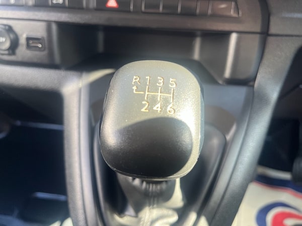 Used Vauxhall Vivaro 2023 for sale - 76023727: Photo 46