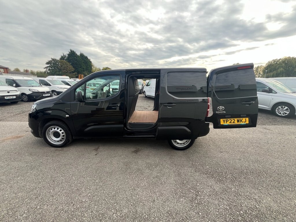 Used Toyota ProAce 2022 for sale - 76147399: Photo 11