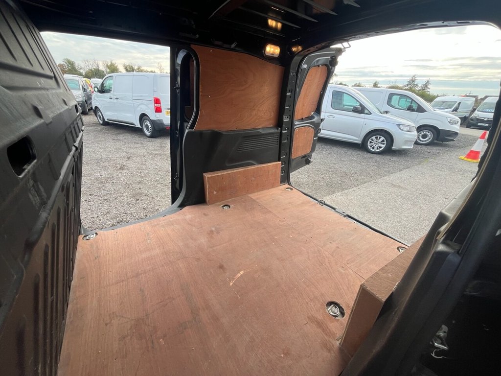 Used Toyota ProAce 2022 for sale - 76147399: Photo 26