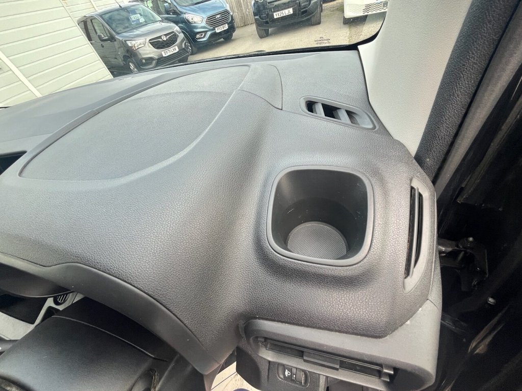 Used Toyota ProAce 2022 for sale - 76147399: Photo 30