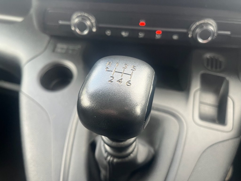 Used Toyota ProAce 2022 for sale - 76147399: Photo 38