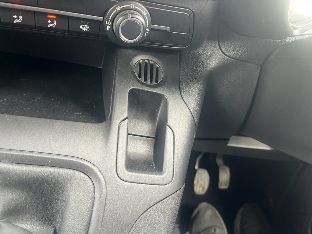 Used Toyota ProAce 2022 for sale - 76147399: Photo 40