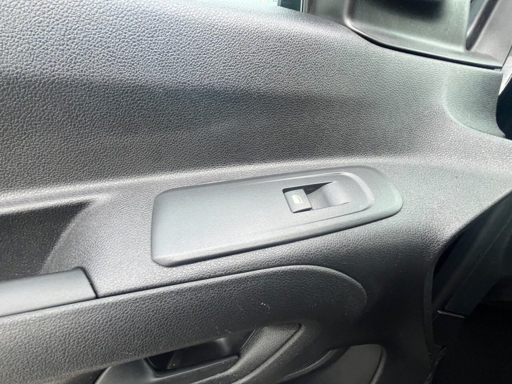 Used Toyota ProAce 2022 for sale - 76147399: Photo 42