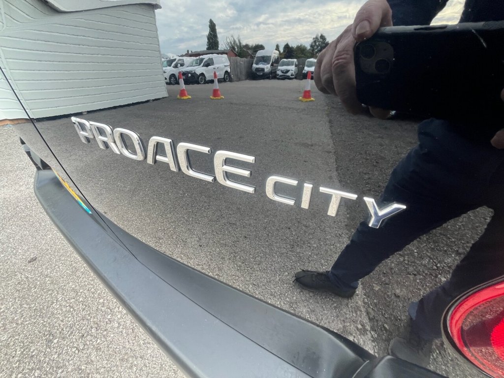 Used Toyota ProAce 2022 for sale - 76147399: Photo 48
