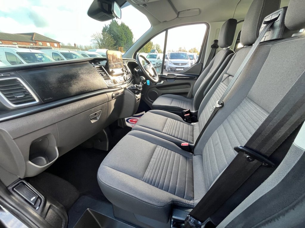 Used Ford Tourneo Custom 2022 for sale - 76604845: Photo 18