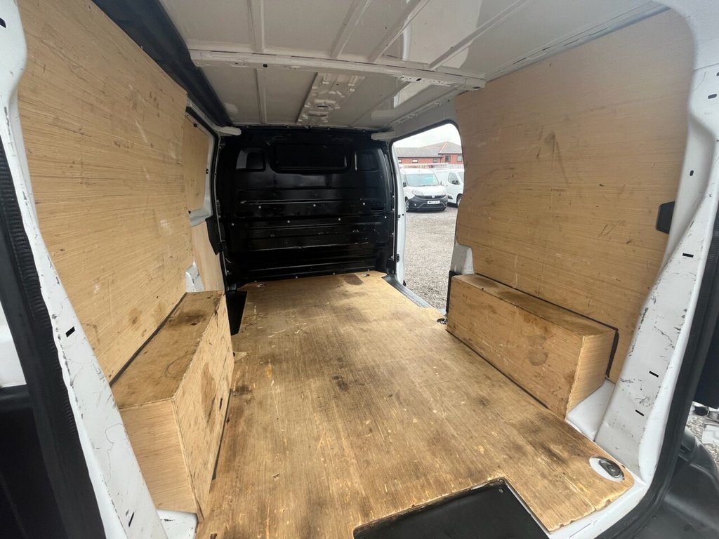 Used Vauxhall Vivaro 2022 for sale - 76740026: Photo 21
