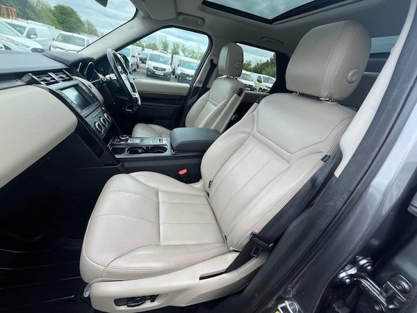 Used Land Rover Discovery 2017 for sale - 74616833: Photo 14