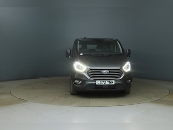 Used Ford Tourneo Custom 2022 for sale - 76245304: Photo 2