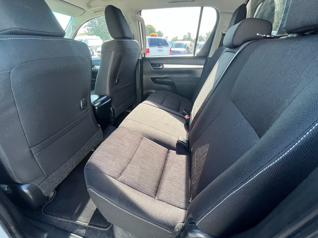 Used Toyota Hilux 2022 for sale - 76105485: Photo 15