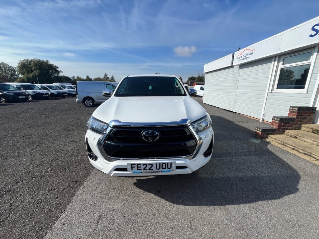 Used Toyota Hilux 2022 for sale - 76105485: Photo 2