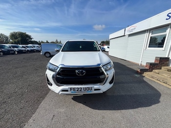 Used Toyota Hilux 2022 for sale - 76105485: Photo 2