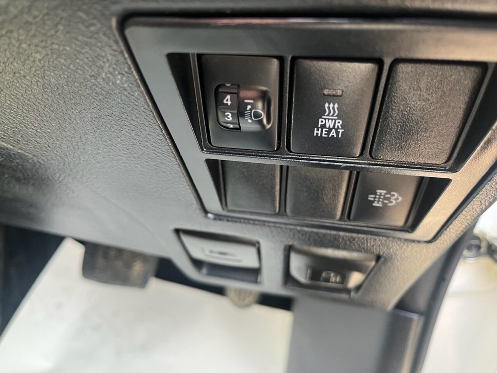 Used Toyota Hilux 2022 for sale - 76105485: Photo 32