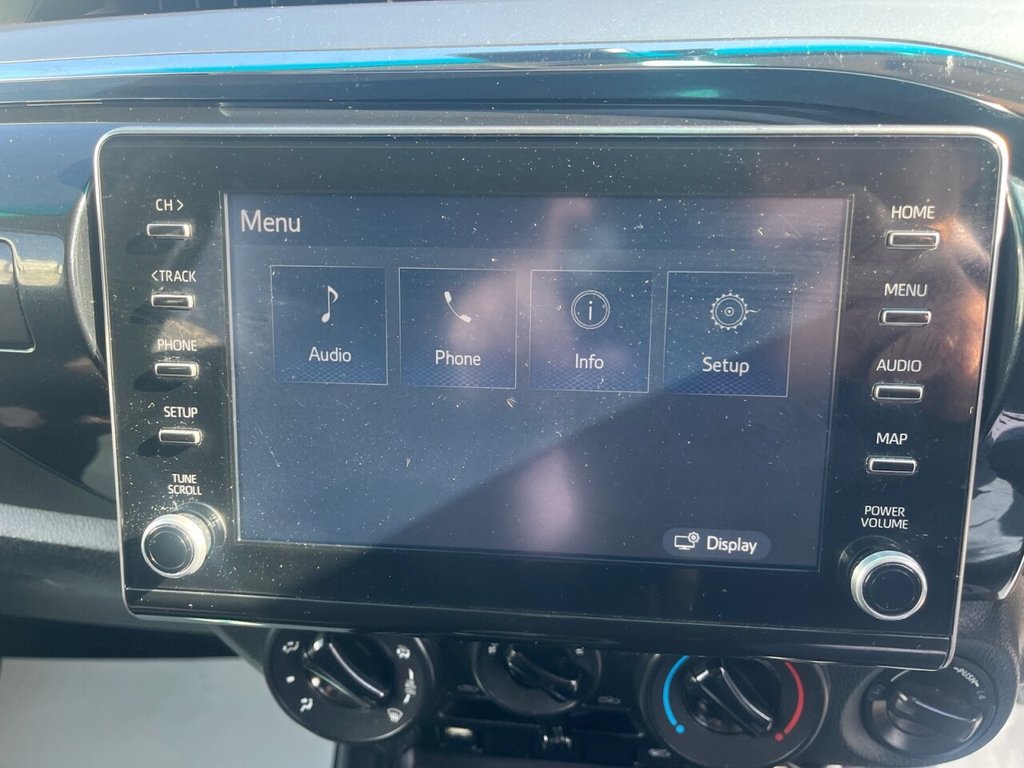 Used Toyota Hilux 2022 for sale - 76105485: Photo 40