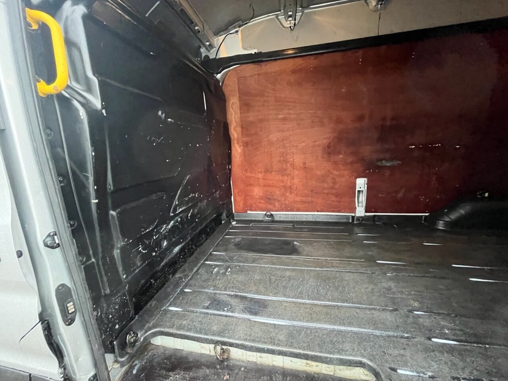 Used Ford Transit 2022 for sale - 76333892: Photo 30