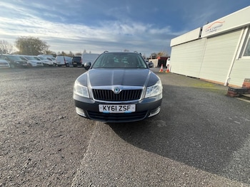Used Skoda Octavia 2011 for sale - 77313174: Photo