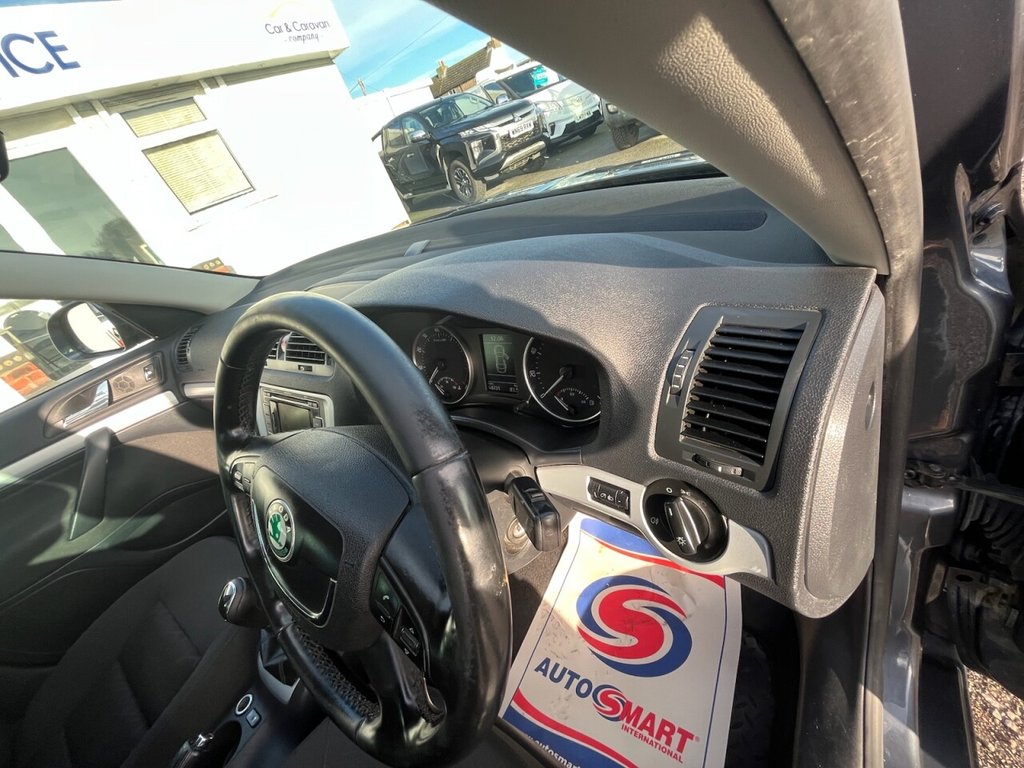 Used Skoda Octavia 2011 for sale - 77313174: Photo 38