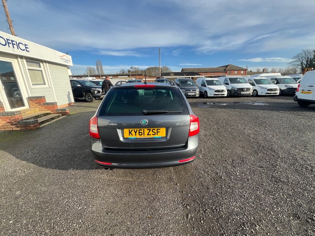 Used Skoda Octavia 2011 for sale - 77313174: Photo 8