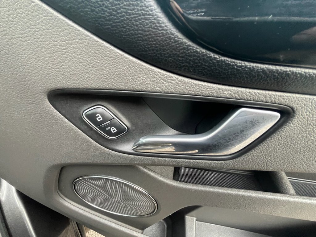 Used Ford Tourneo Custom 2022 for sale - 76417476: Photo 43