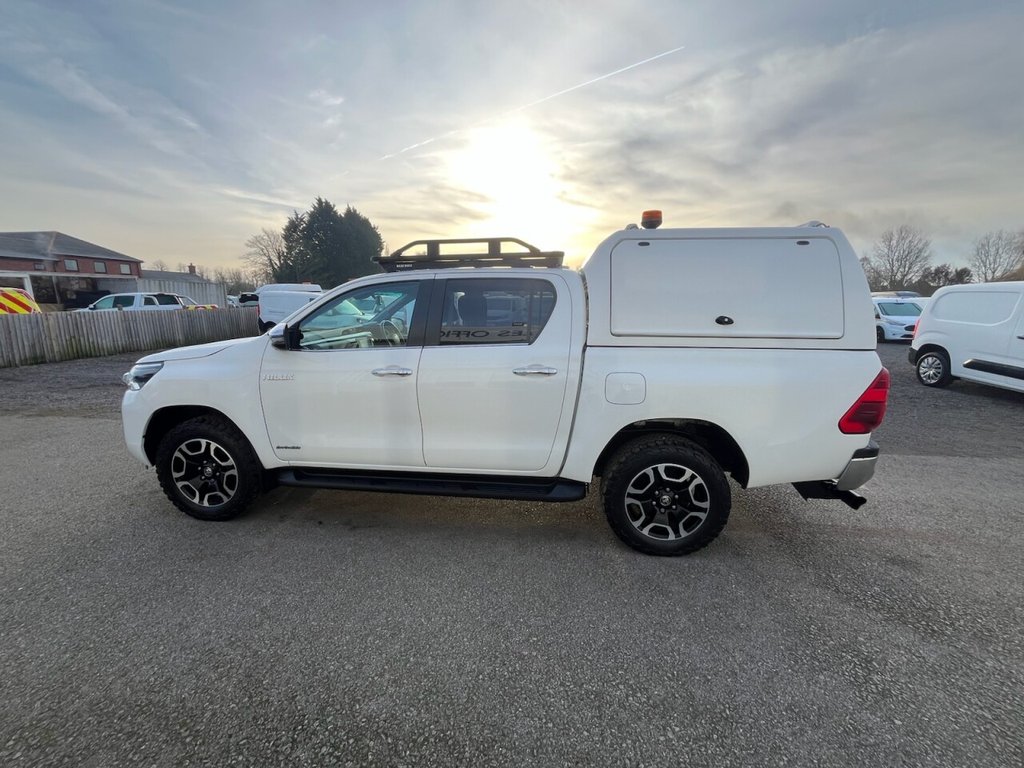 Used Toyota Hilux 2022 for sale - 77153300: Photo 18