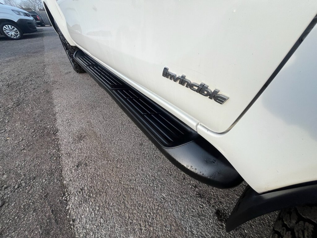 Used Toyota Hilux 2022 for sale - 77153300: Photo 5