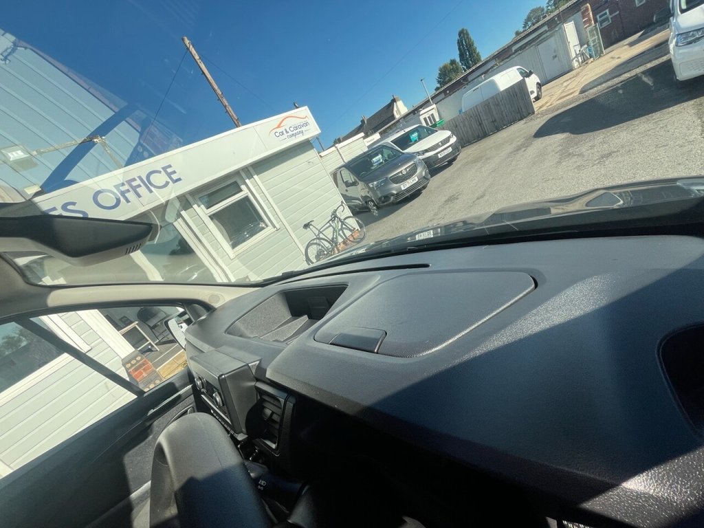 Used Renault Trafic 2022 for sale - 76023668: Photo 32