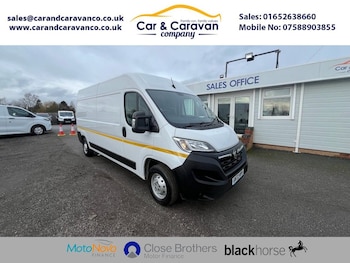 Vauxhall Movano feature image