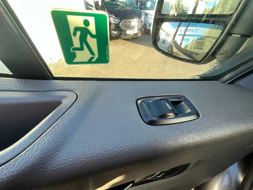 Used Ford Transit 2019 for sale - 77088997: Photo 48