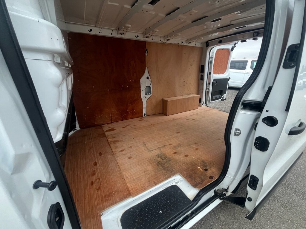 Used Renault Trafic 2022 for sale - 77642522: Photo 15