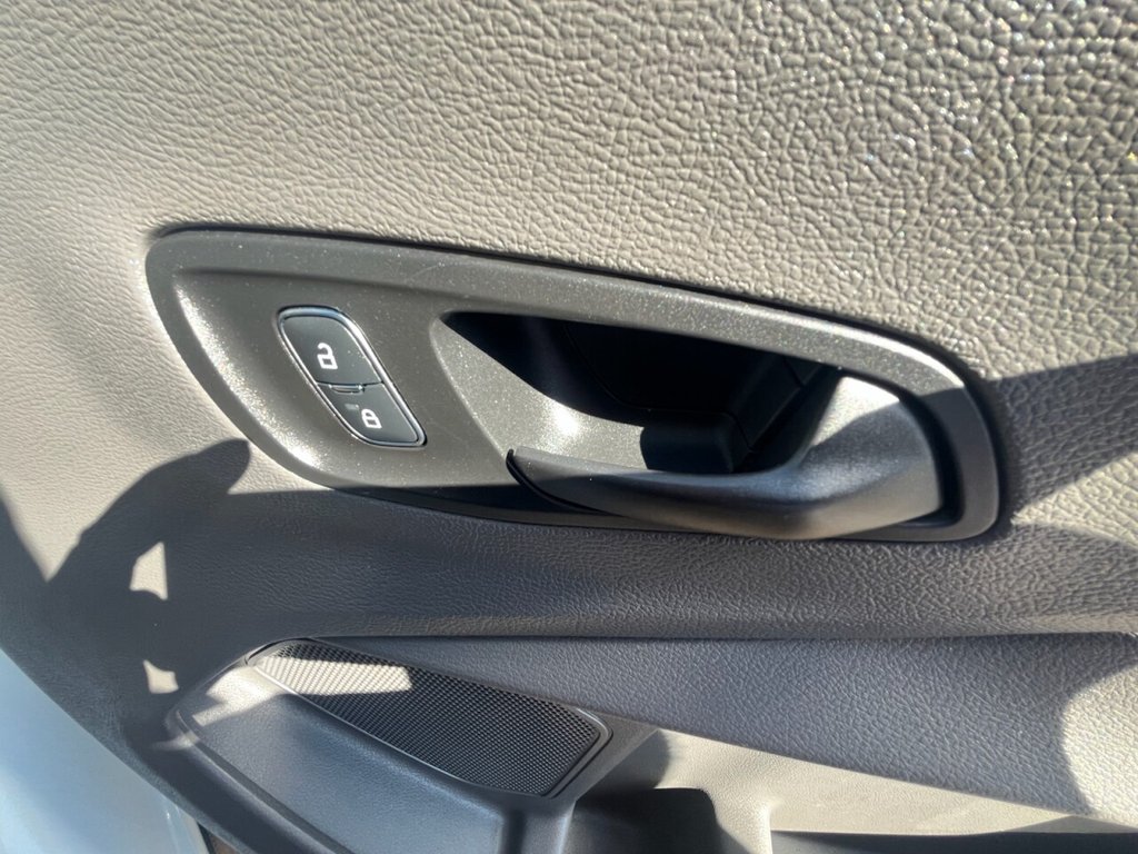 Used Ford Transit 2023 for sale - 76417139: Photo 28