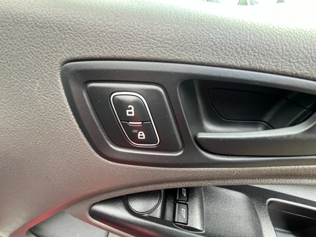 Used Ford Transit Connect 2020 for sale - 75739093: Photo 32