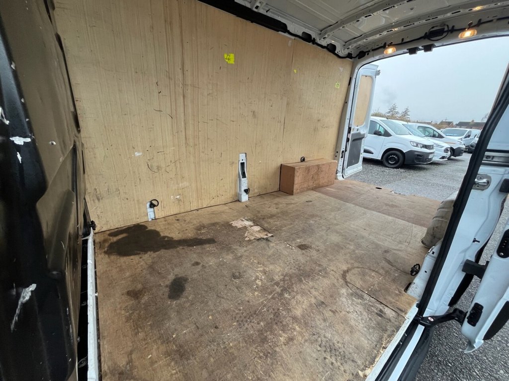 Used Ford Transit 2022 for sale - 76685931: Photo 29