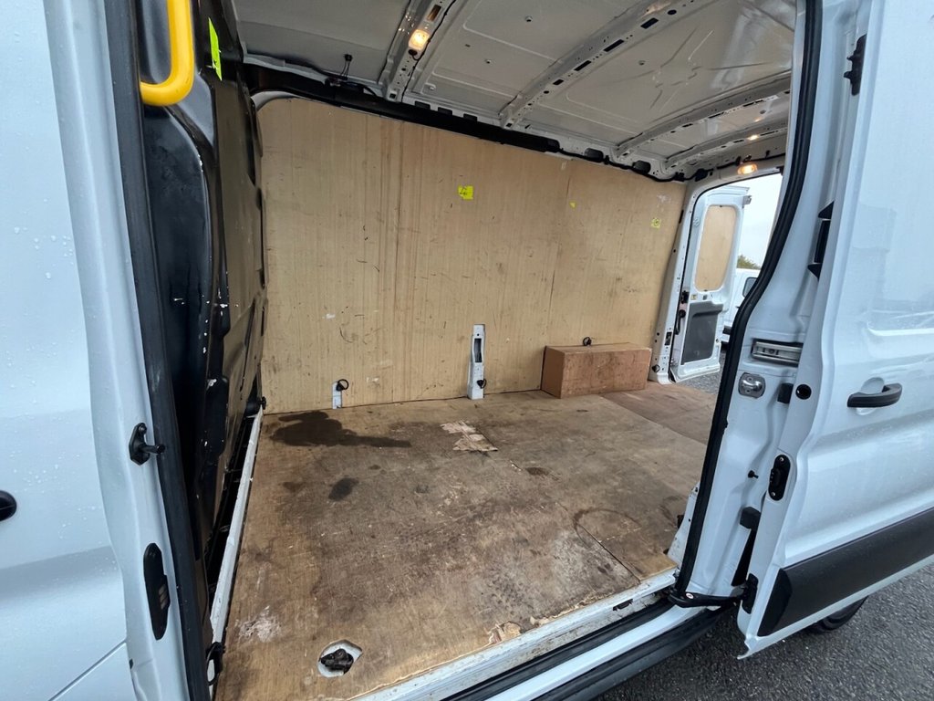 Used Ford Transit 2022 for sale - 76685931: Photo 30