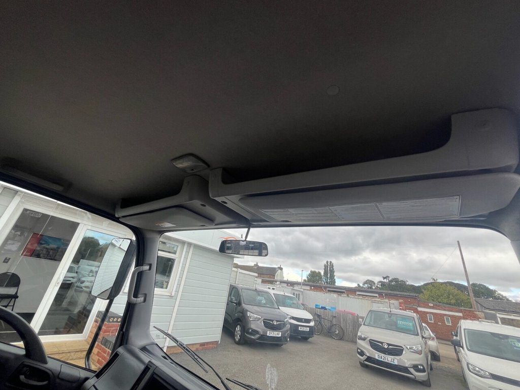 Vehicle 33