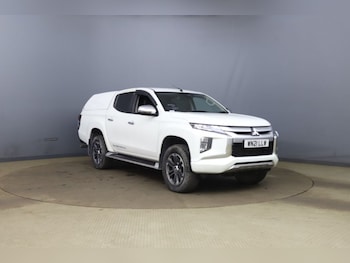 Mitsubishi - L200