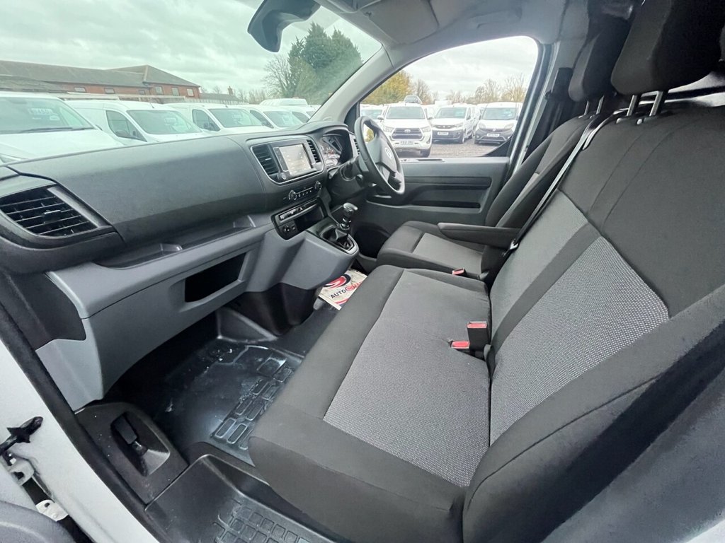 Used Vauxhall Vivaro 2022 for sale - 76558502: Photo 14