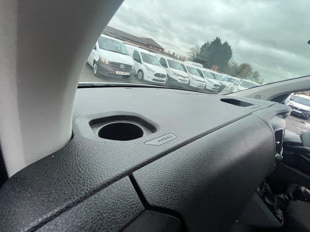 Used Vauxhall Vivaro 2022 for sale - 76558502: Photo 19