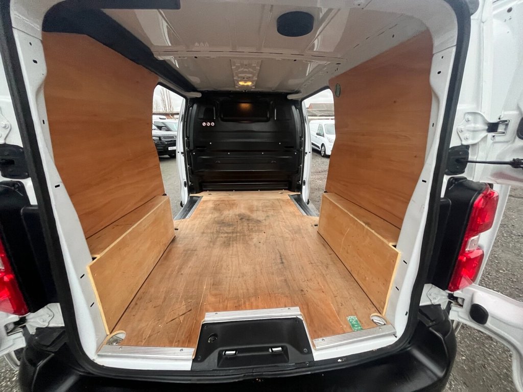 Used Vauxhall Vivaro 2022 for sale - 76558502: Photo 27