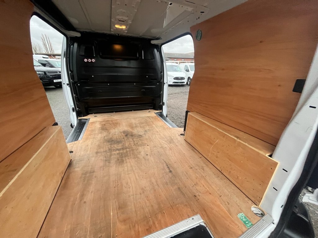 Used Vauxhall Vivaro 2022 for sale - 76558502: Photo 28