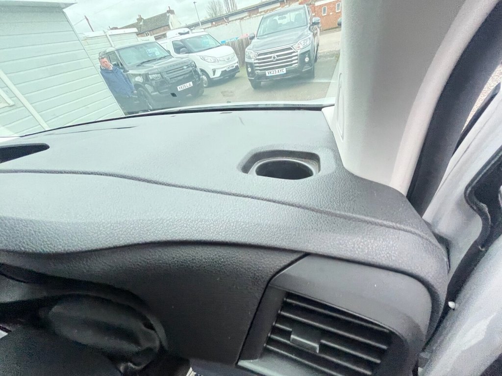 Used Vauxhall Vivaro 2022 for sale - 76558502: Photo 32