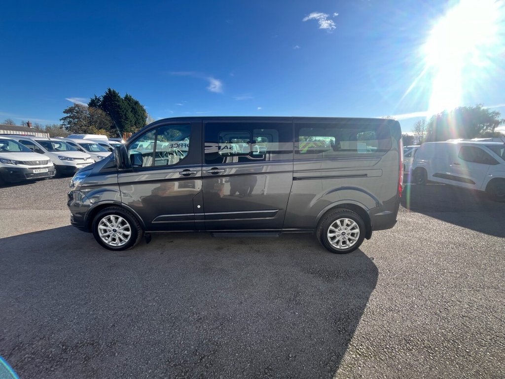 Used Ford Tourneo Custom 2022 for sale - 76386217: Photo 4