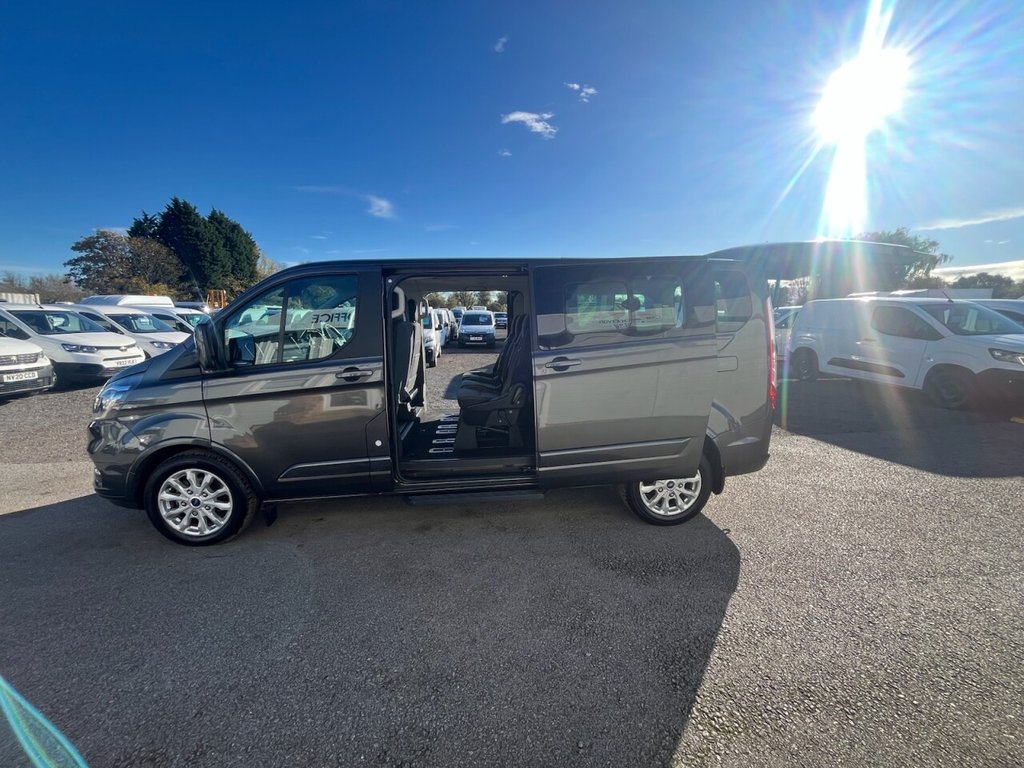 Used Ford Tourneo Custom 2022 for sale - 76386217: Photo 6