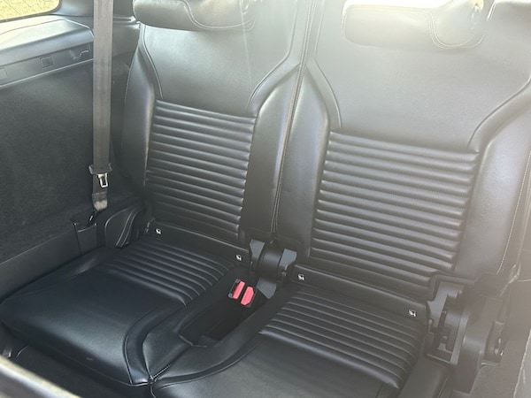 Used Land Rover Discovery 2024 for sale - 74570404: Photo 16