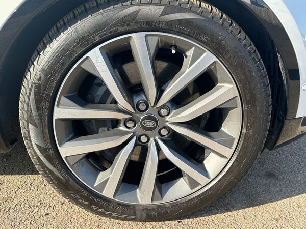 Used Land Rover Discovery 2024 for sale - 74570404: Photo 45