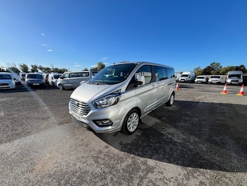 Used Ford Tourneo Custom 2022 for sale - 76178363: Photo